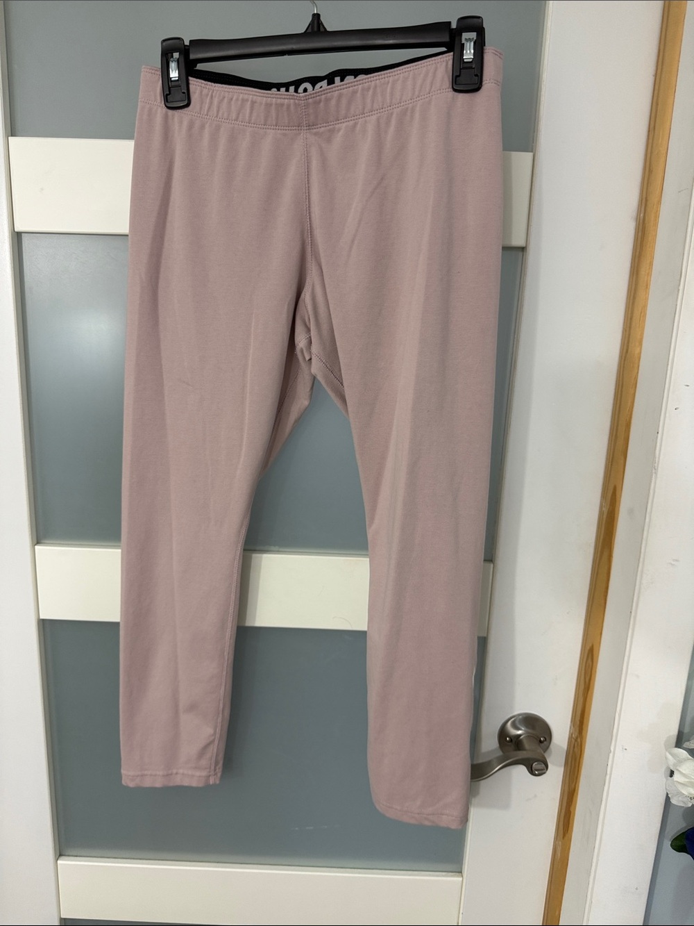 Nike Women's Dusty Pink Leggings